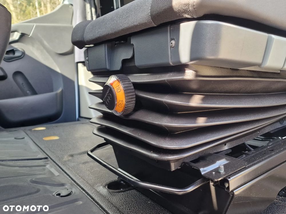 Renault Master 10 EP 2.3 ,2023r bezwypadkowy , niski przebieg, SALON POLSKA ,Burto Firana, poduszki, fotel pneumatyczny, gotowy do pracy - 4