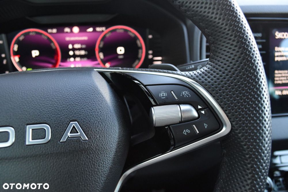 Skoda Karoq 1.5 TSI ACT Sportline DSG - 16