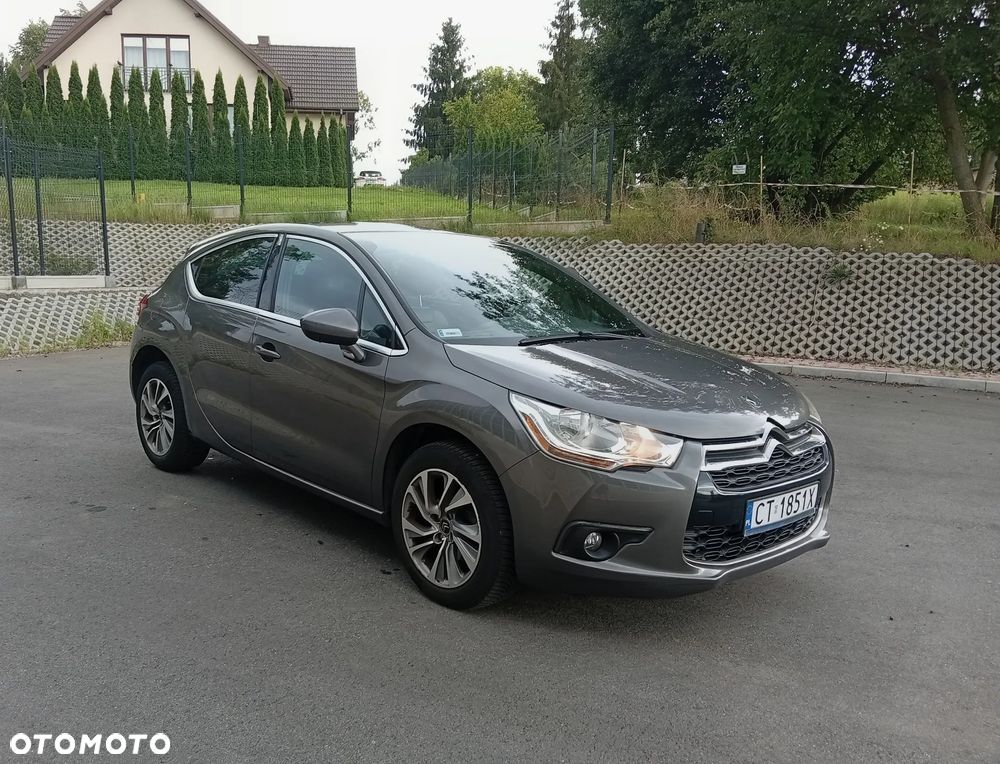 Citroën DS4 1.6 VTi SoChic - 2