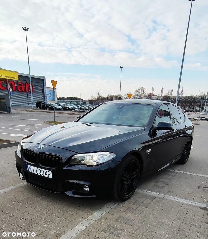 BMW Seria 5 528i Sport-Aut - 3