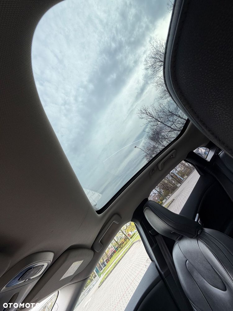 Volvo V40 D4 Summum - 24