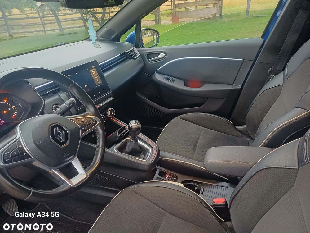 Renault Clio - 16