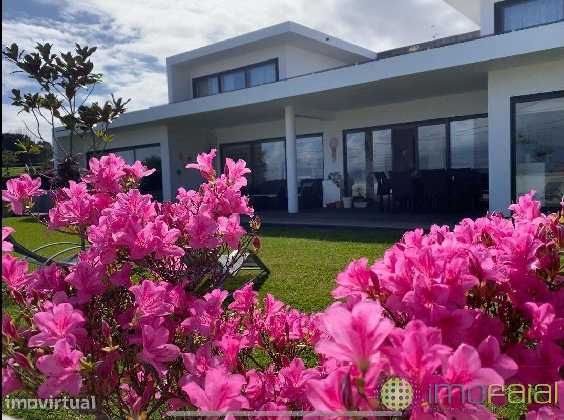 Venda Moradia - Grande imagem: 2/24