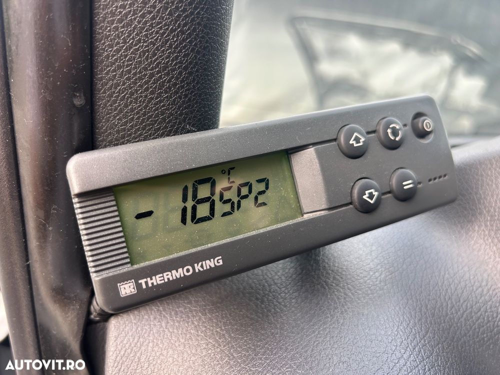 Mercedes-Benz Sprinter FRIGORIFIC AUTOMAT 2 COMPARTIMENTE - 15
