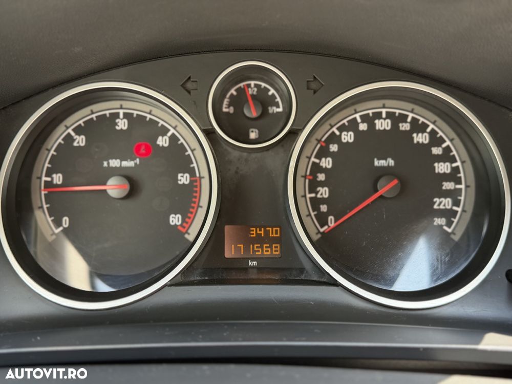 Opel Zafira - 13