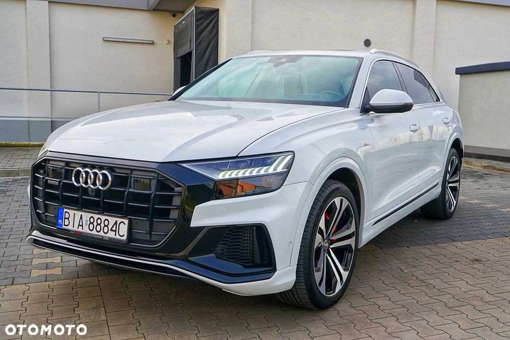 Audi Q8 SUV TFSI quattro 250 kW tiptronic S line business - 36