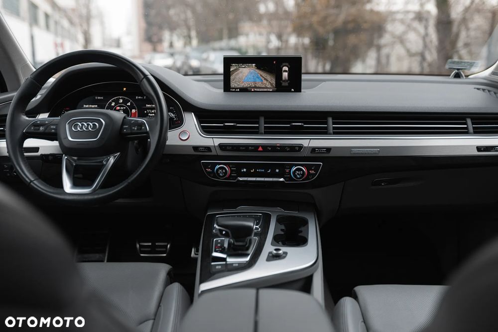 Audi SQ7 - 11