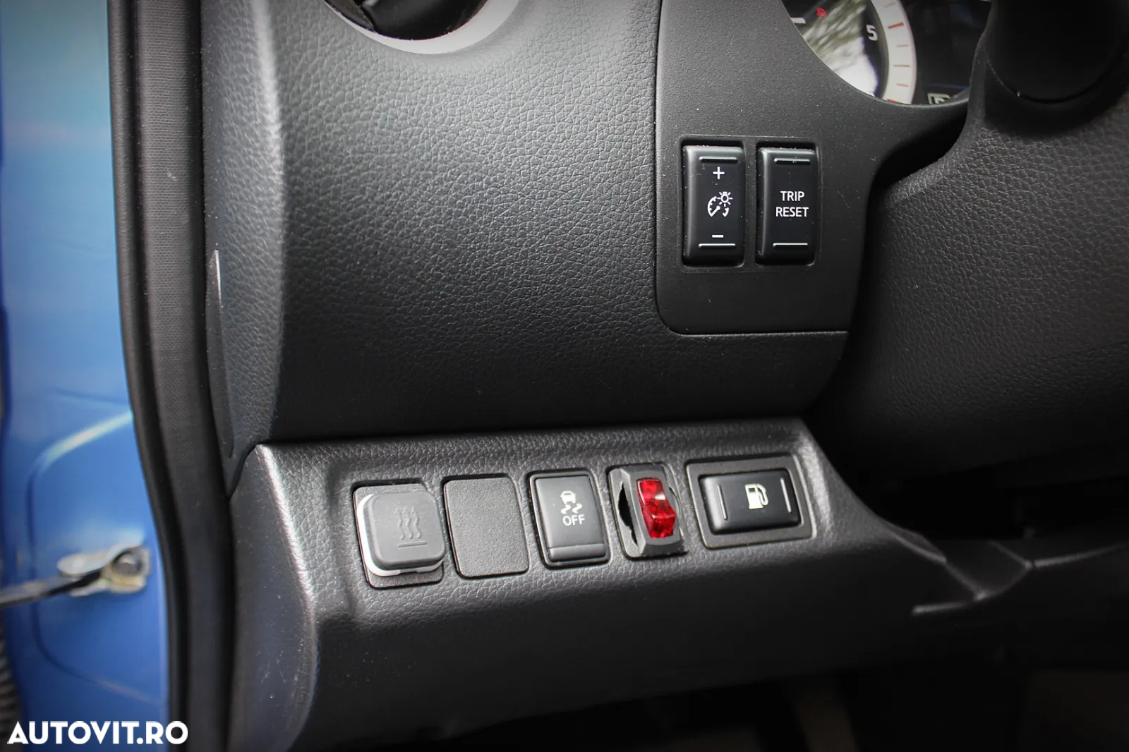 Nissan Navara 2.3 dCi Bi Turbo Double Cab N-Connecta Aut. - 7