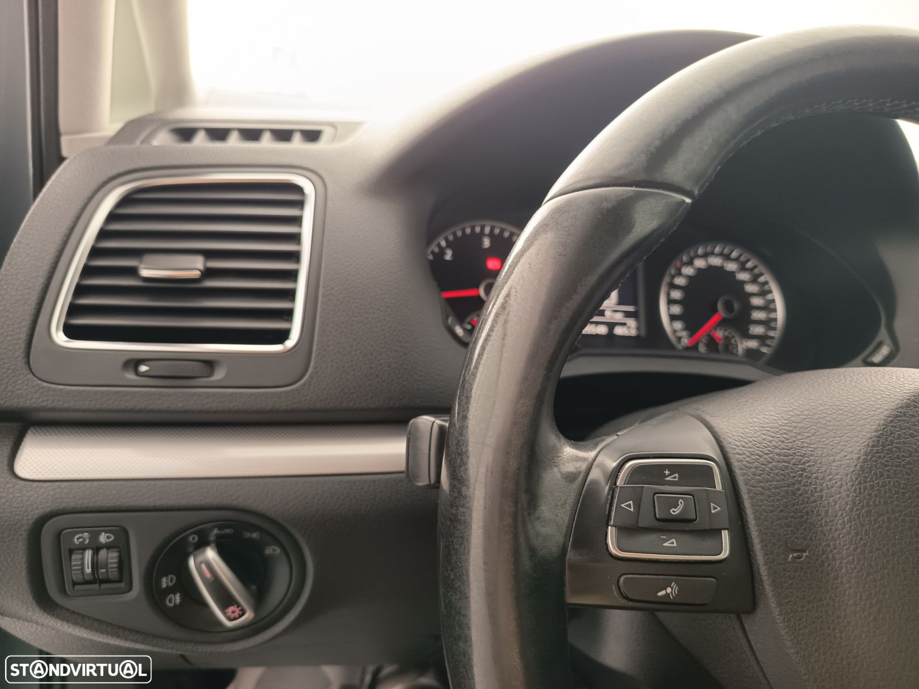 VW Sharan 2.0 TDI Highline - 15