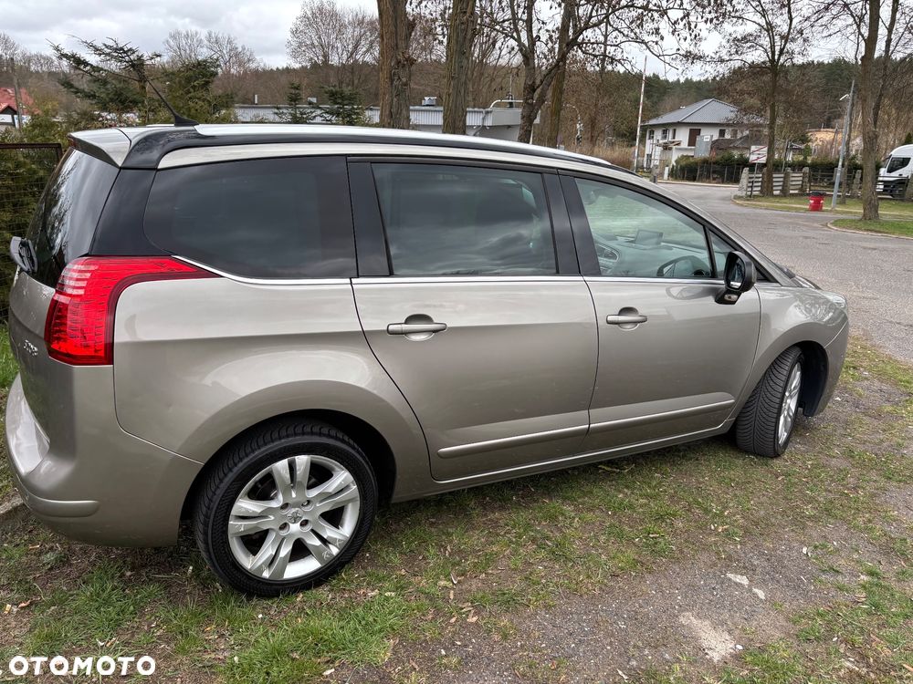 Peugeot 5008 HDI FAP 165 Automatik Premium - 9