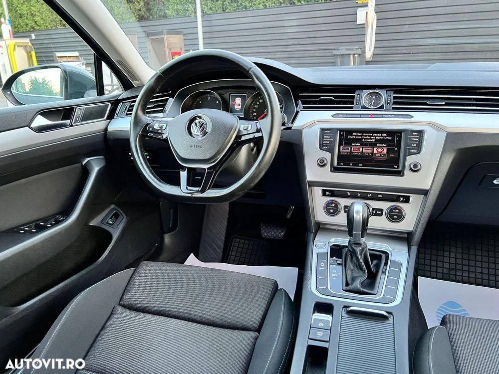 Volkswagen Passat Variant 2.0 TDI DSG (BlueMotion Technology) Comfortline - 14