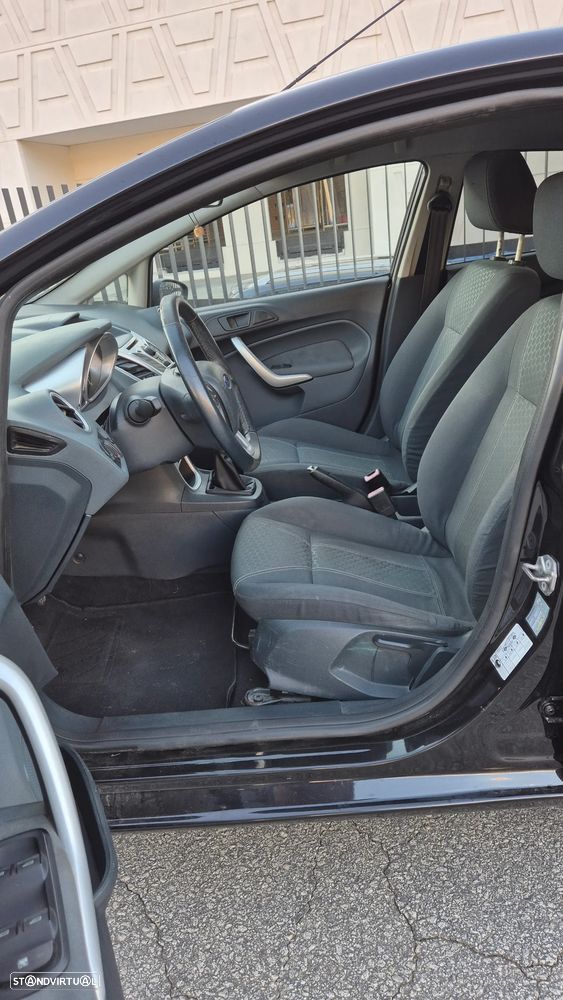 Ford Fiesta 1.25 Titanium - 9