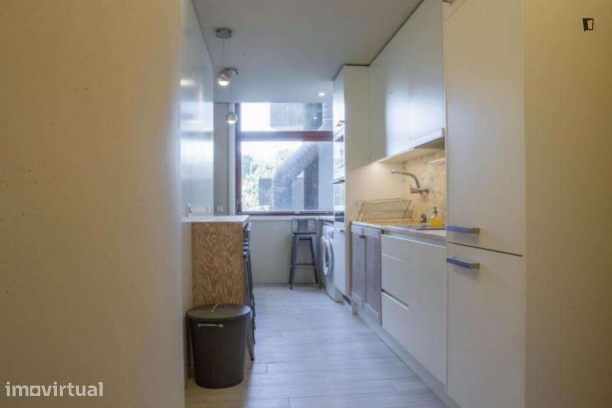 Quarto - localizado em Cedofeita Porto - Grande imagem: 3/15
