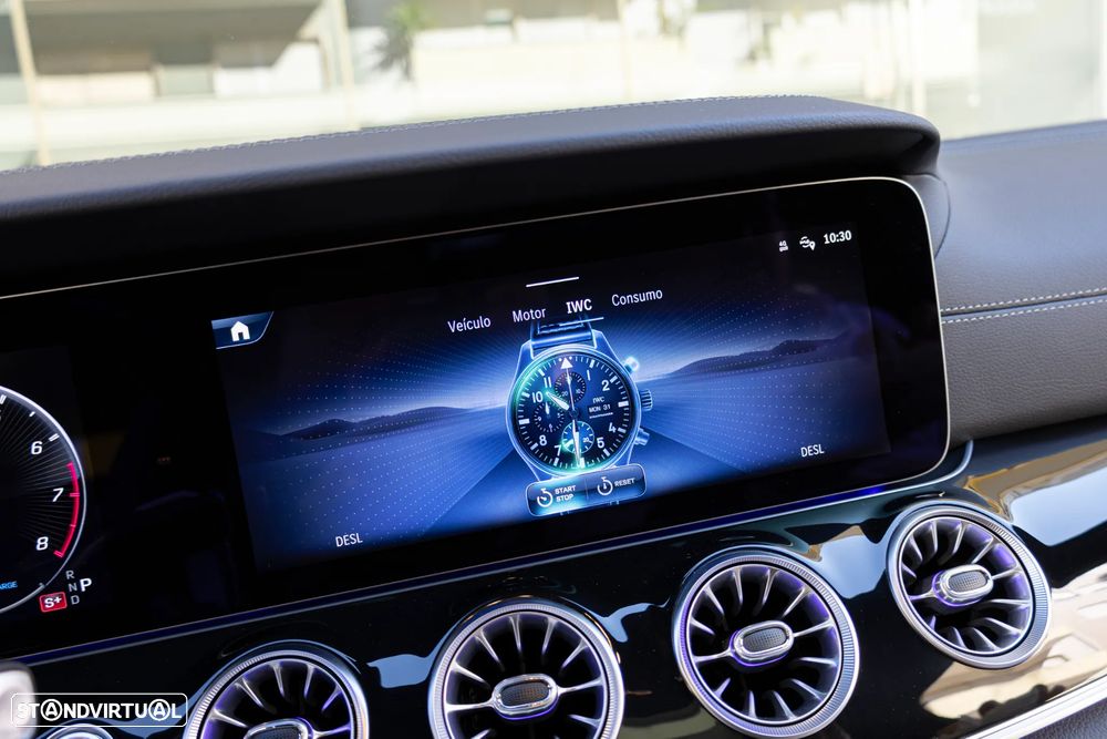 Mercedes-Benz AMG GT 53 4Matic+ 4D Speedshift TCT 9G — fotografia 26