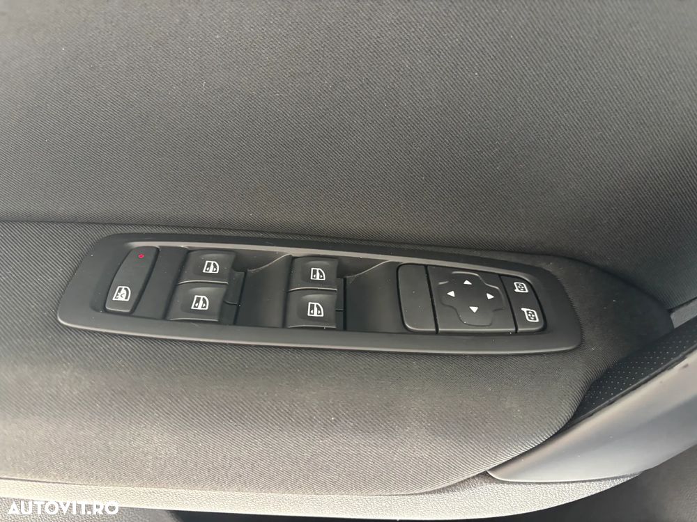 Renault Megane - 23