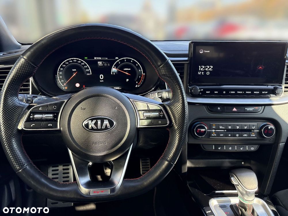 Kia ProCeed 1.6 T-GDI GT DCT - 13