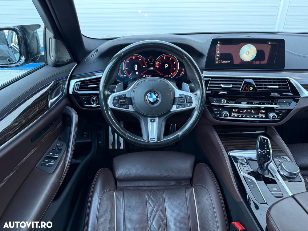 BMW Seria 5 530d xDrive Aut. - 13