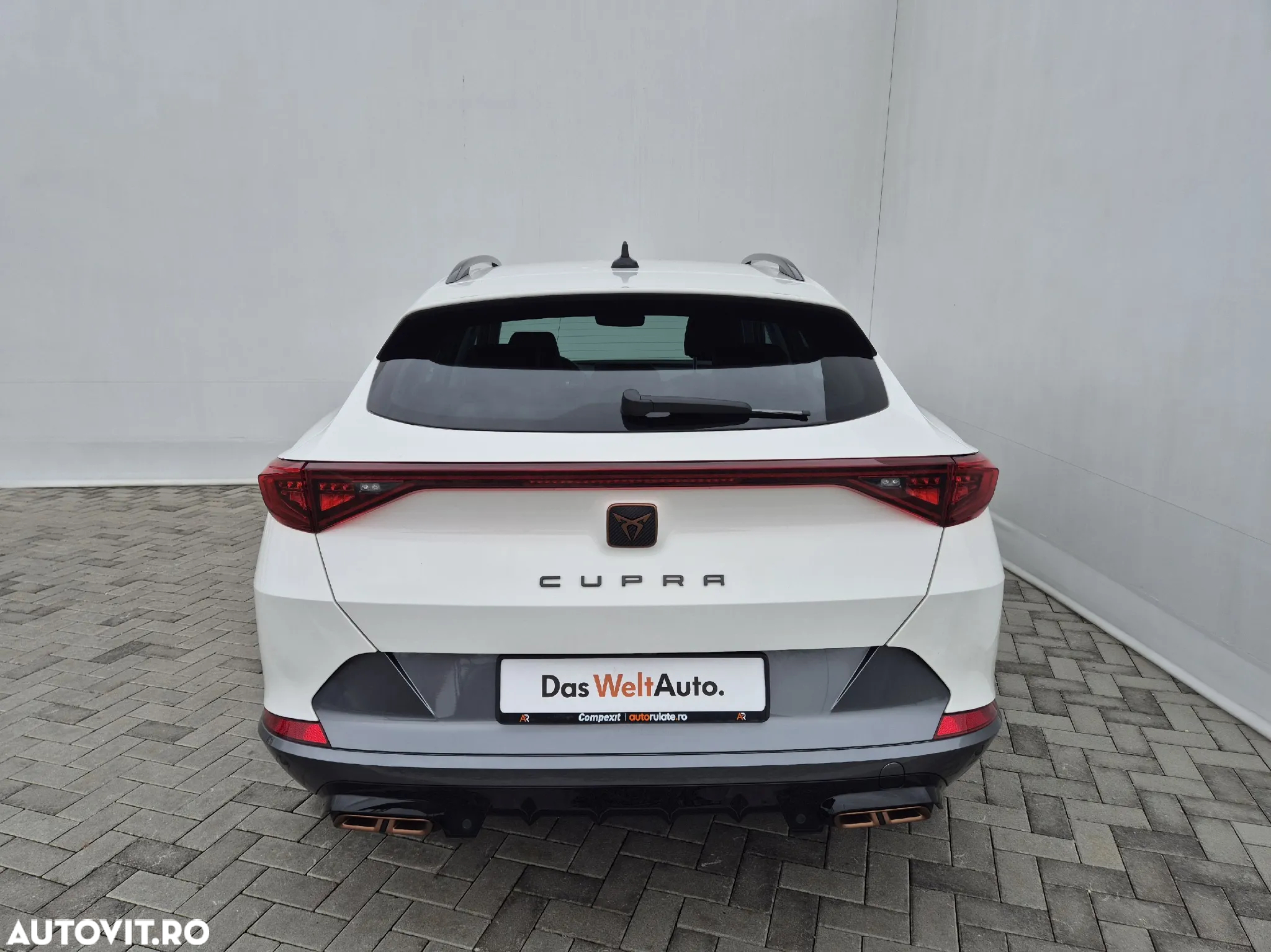 Cupra Formentor 1.4 e-Hybrid DSG - 4