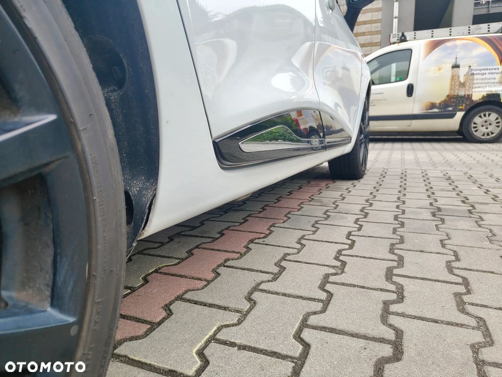 Renault Clio 0.9 Energy TCe Limited EU6 - 10