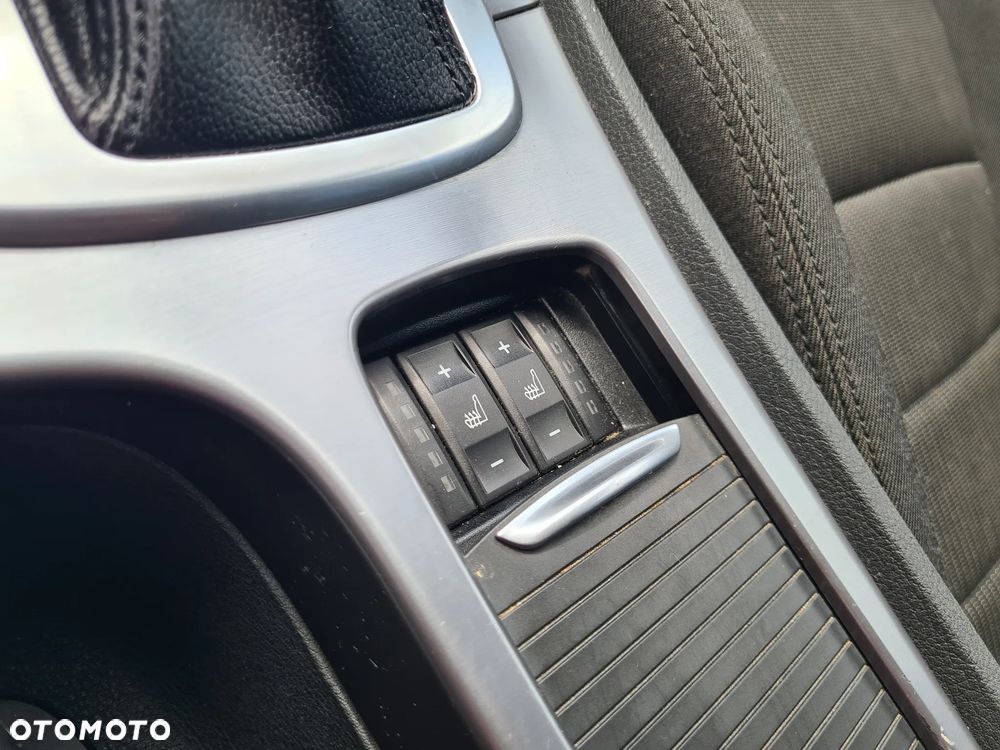 Ford Mondeo - 28
