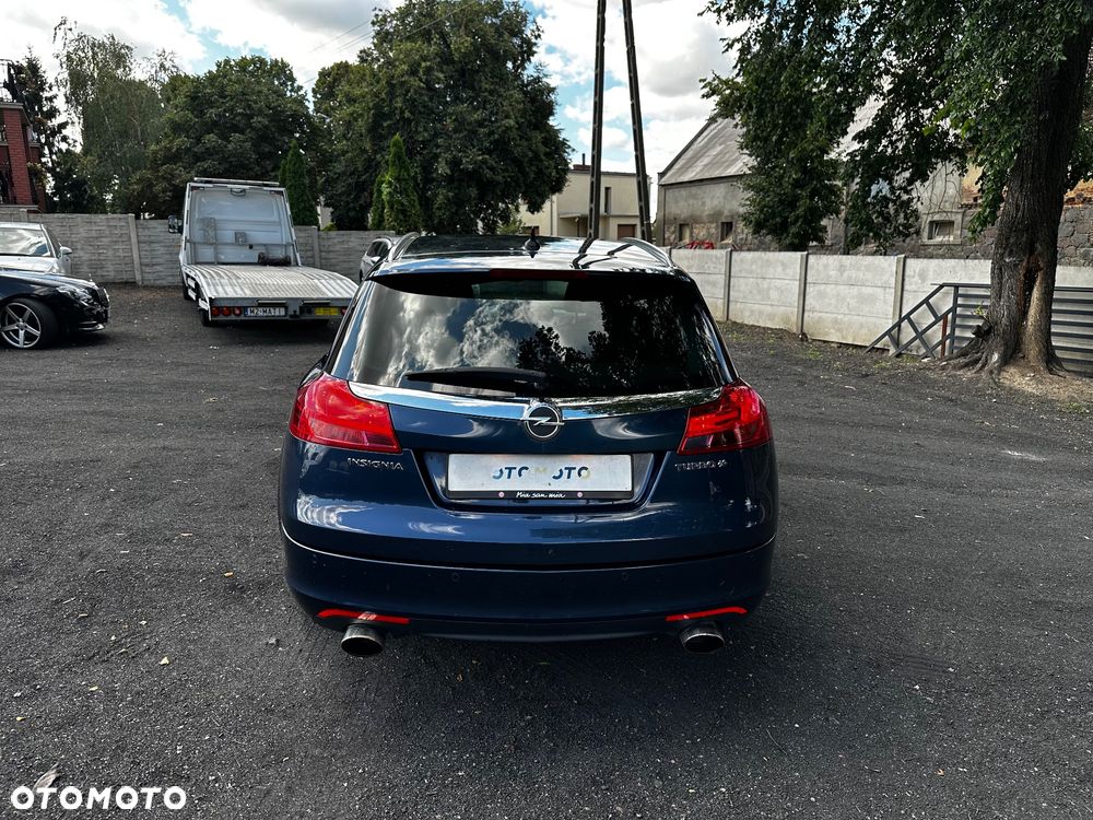 Opel Insignia 2.0 Turbo 4x4 Cosmo - 10