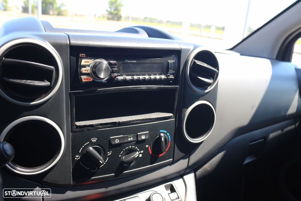 Citroën Berlingo 1.6 HDi 600 3L - 24