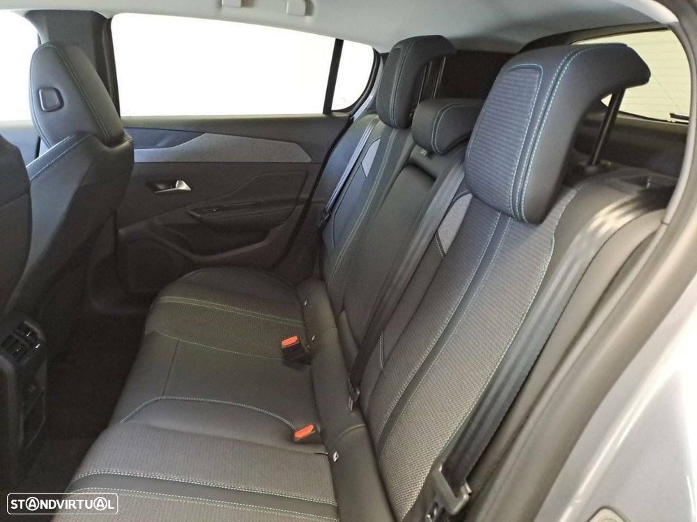 Peugeot 308 1.5 BlueHDi Allure EAT8 - 9