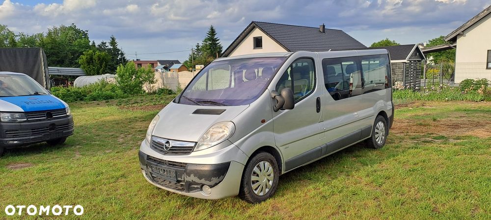Opel Vivaro - 1
