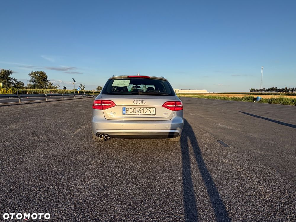 Audi A4 Avant 2.0 TDI Quattro - 8
