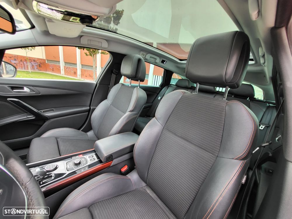 Peugeot 508 RXH 2.0 HDi Hybrid4 2-Tronic - 11