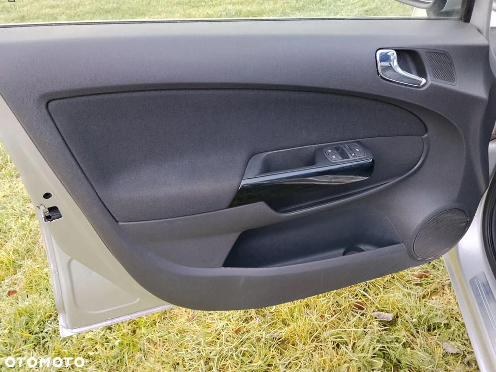 Opel Corsa - 17