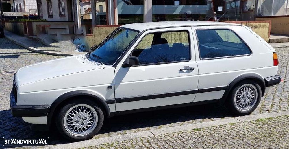VW Golf 1.8 GTI 16V - 19