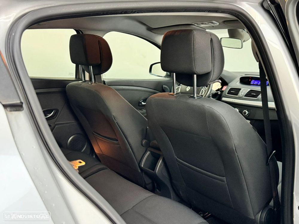 Renault Mégane 1.5 dCi Confort - 17