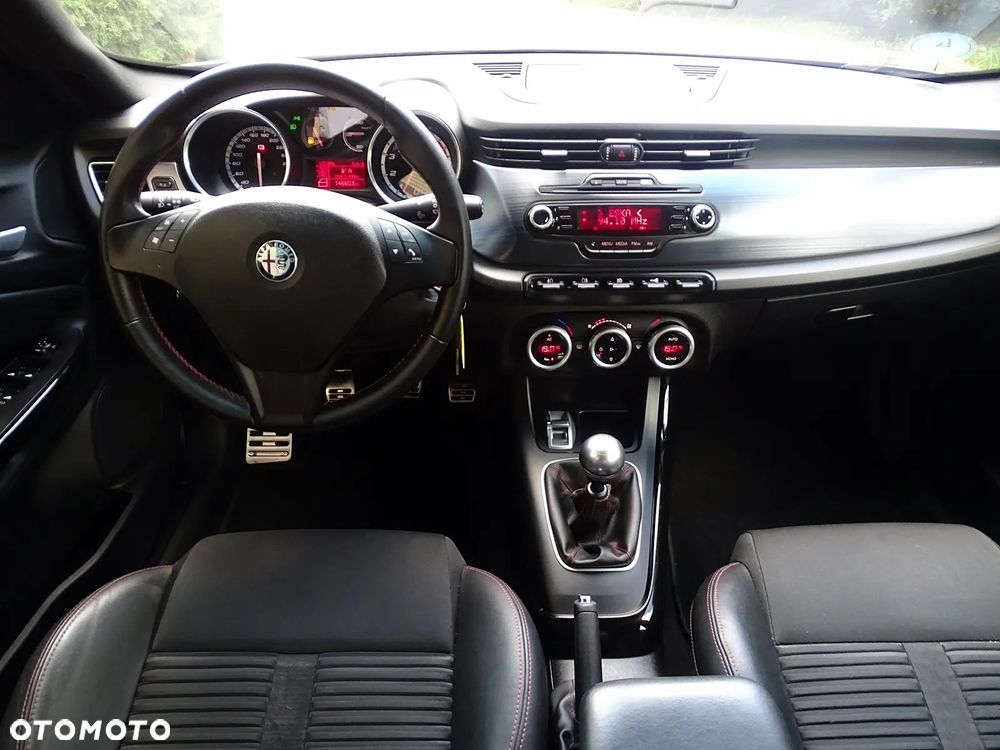 Alfa Romeo Giulietta 1.4 TB 16V Multiair Collezione - 6
