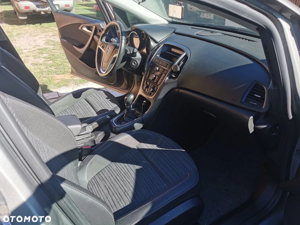 Opel Astra - 2