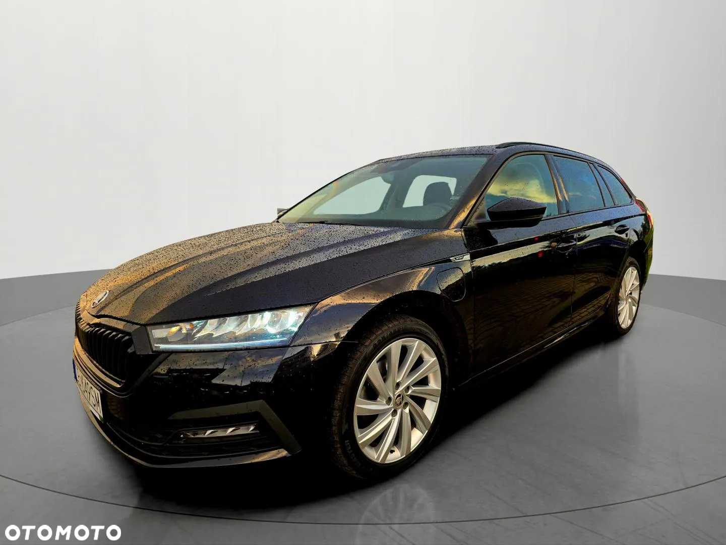 Skoda Octavia 1.4 TSI Plug-In Hybrid Ambition DSG - 2
