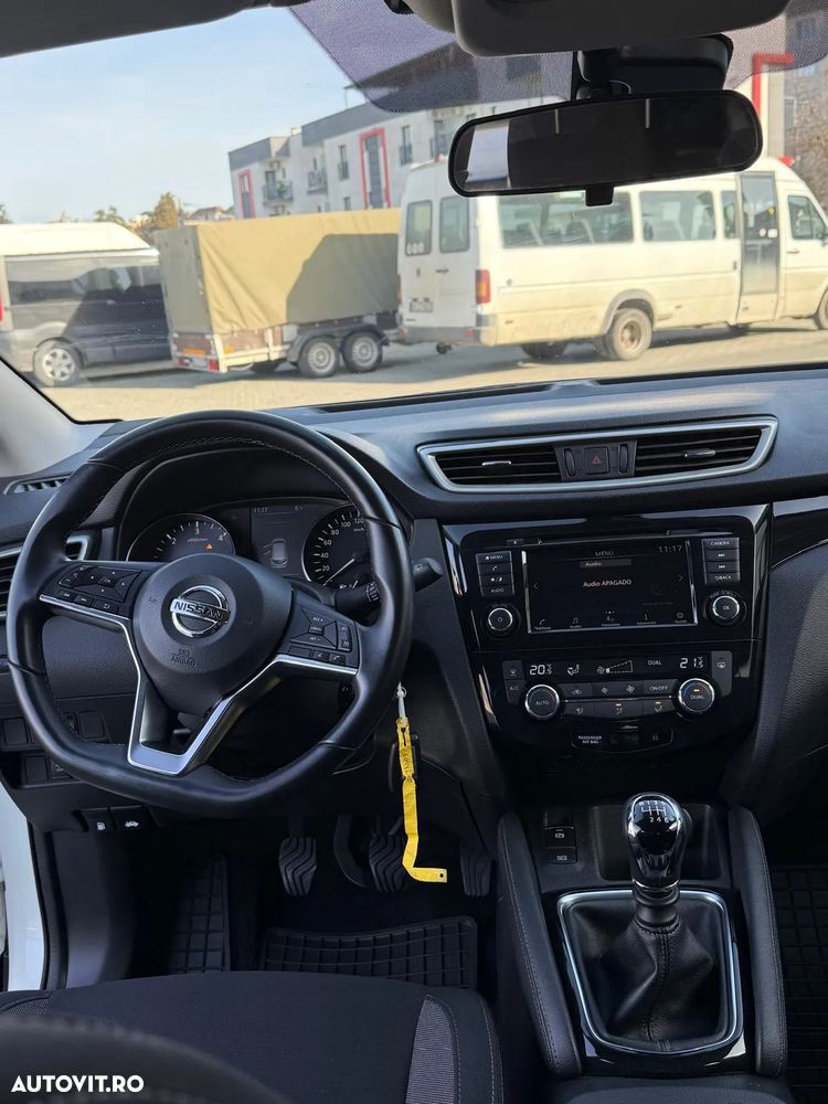 Nissan Qashqai 1.5 DCI N-WAY - 24
