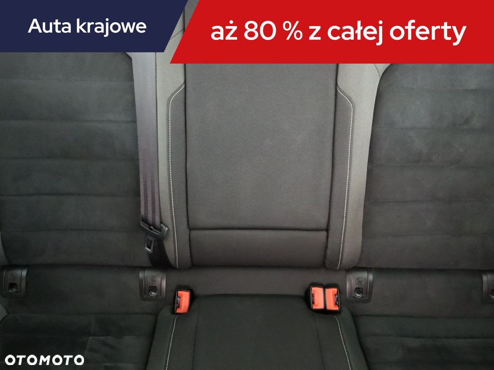 Volkswagen Golf Variant - 12
