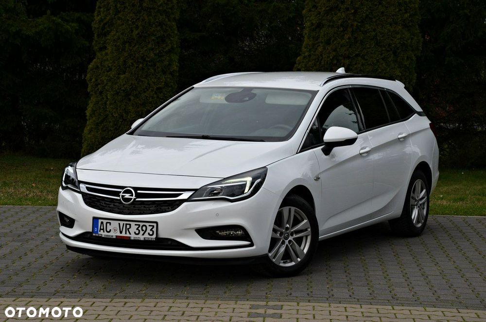 Opel Astra 1.6 D (CDTI) Automatik Dynamic - 2