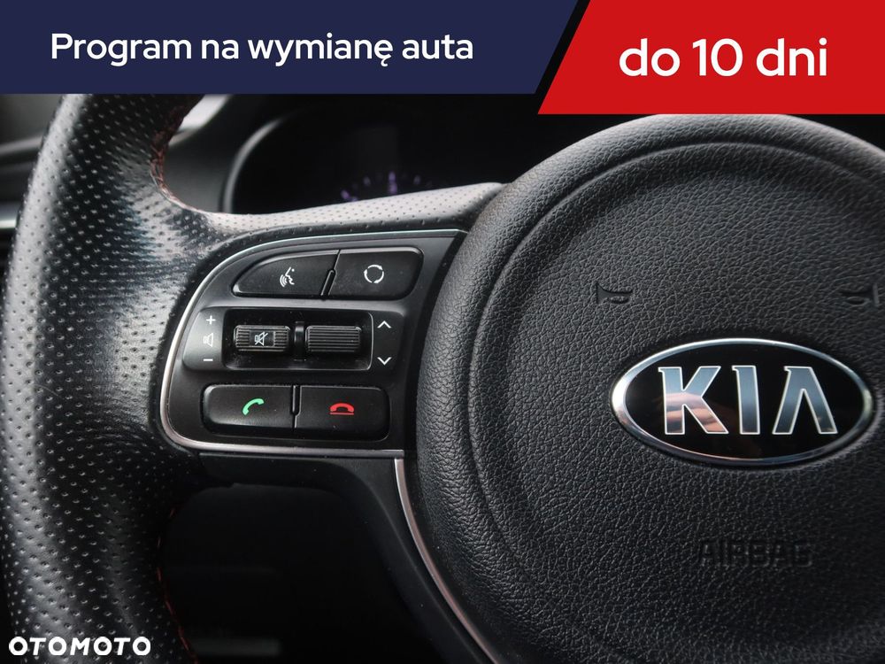 Kia Optima - 22