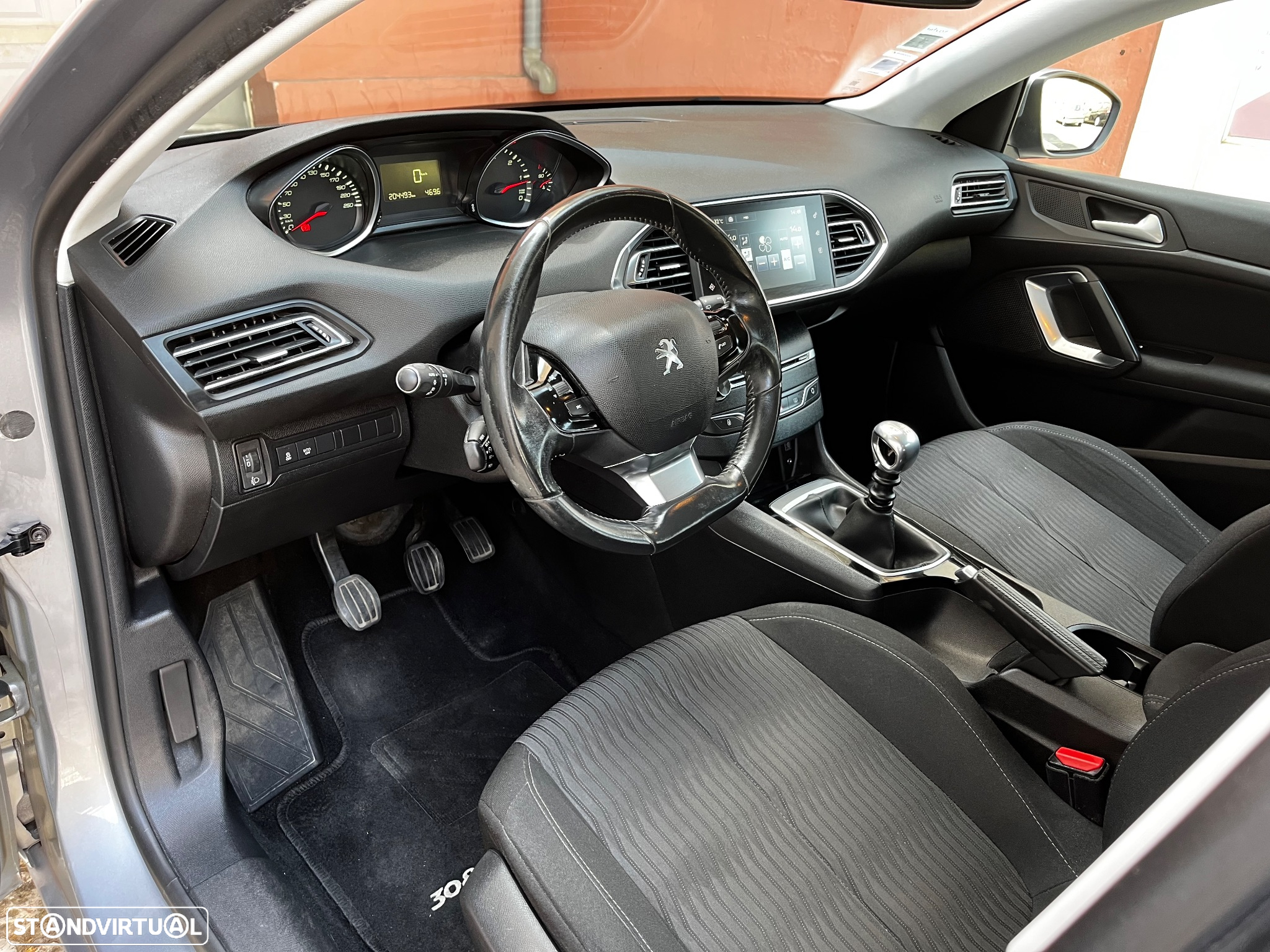 Peugeot 308 SW 1.6 e-HDi Allure - 14