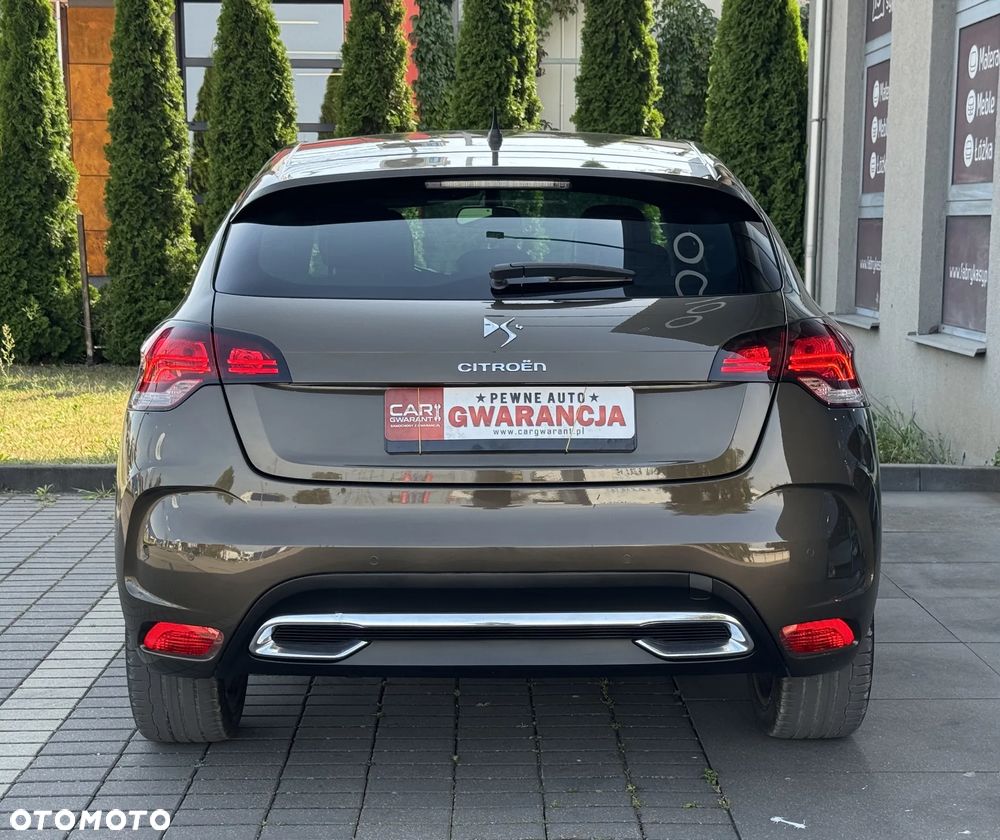 Citroën DS4 THP 200 SportChic - 11