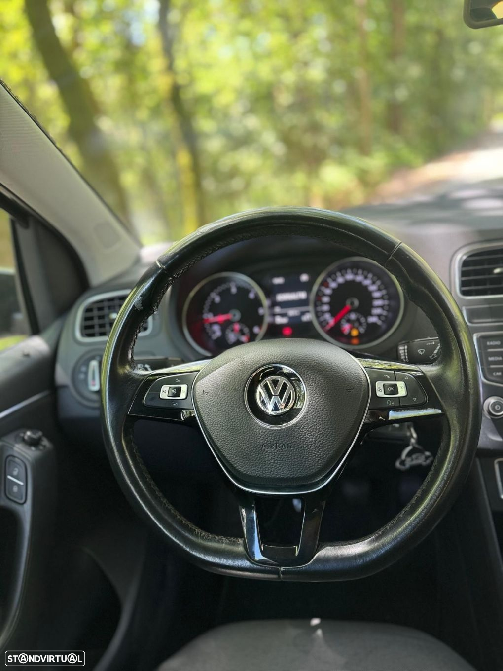 VW Polo 1.4 TDi BlueMotion - 17