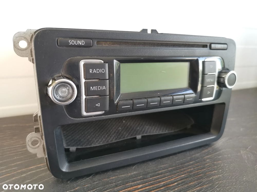 Radio do Volkswagen Polo VWZAZ1I8549125 - 2