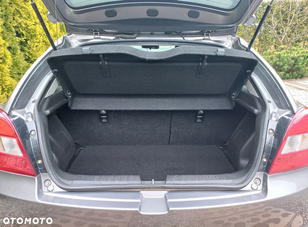 Suzuki Baleno 1.2 Premium Plus - 6