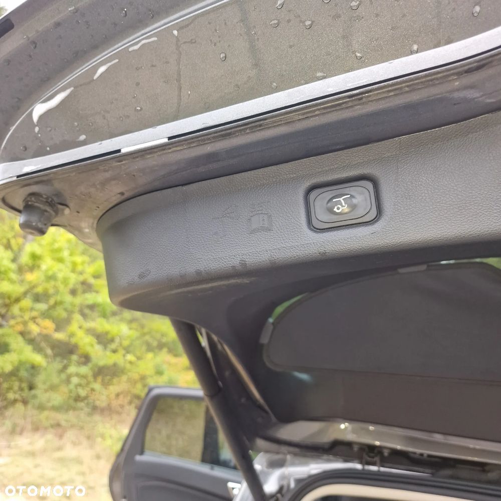 Ford S-Max 2.0 EcoBoost Trend - 17