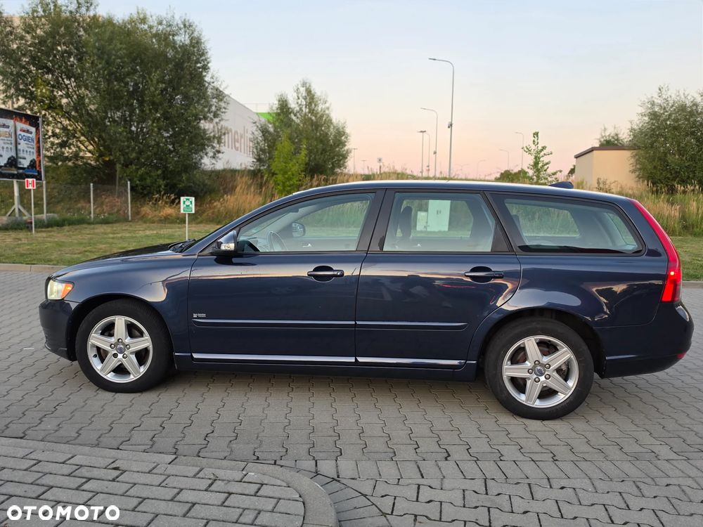 Volvo V50 - 32