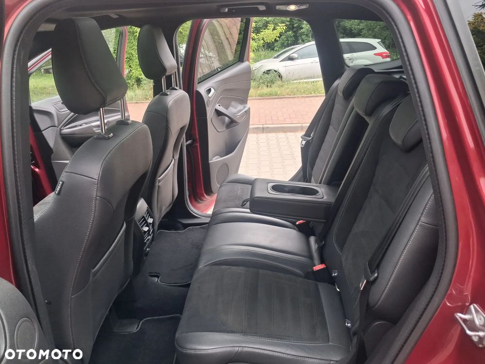 Ford Kuga 1.5 TDCi 2x4 ST-Line - 20