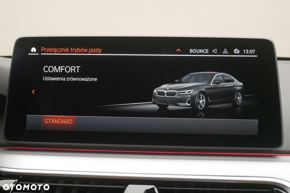 BMW Seria 5 520d xDrive - 25