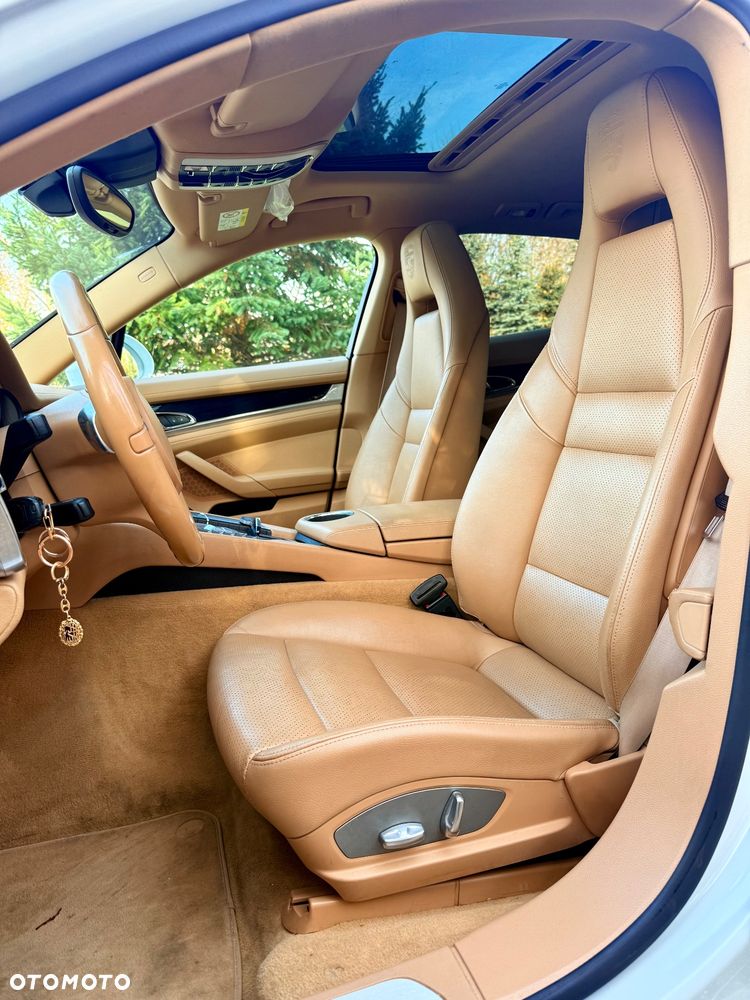 Porsche Panamera Diesel - 23